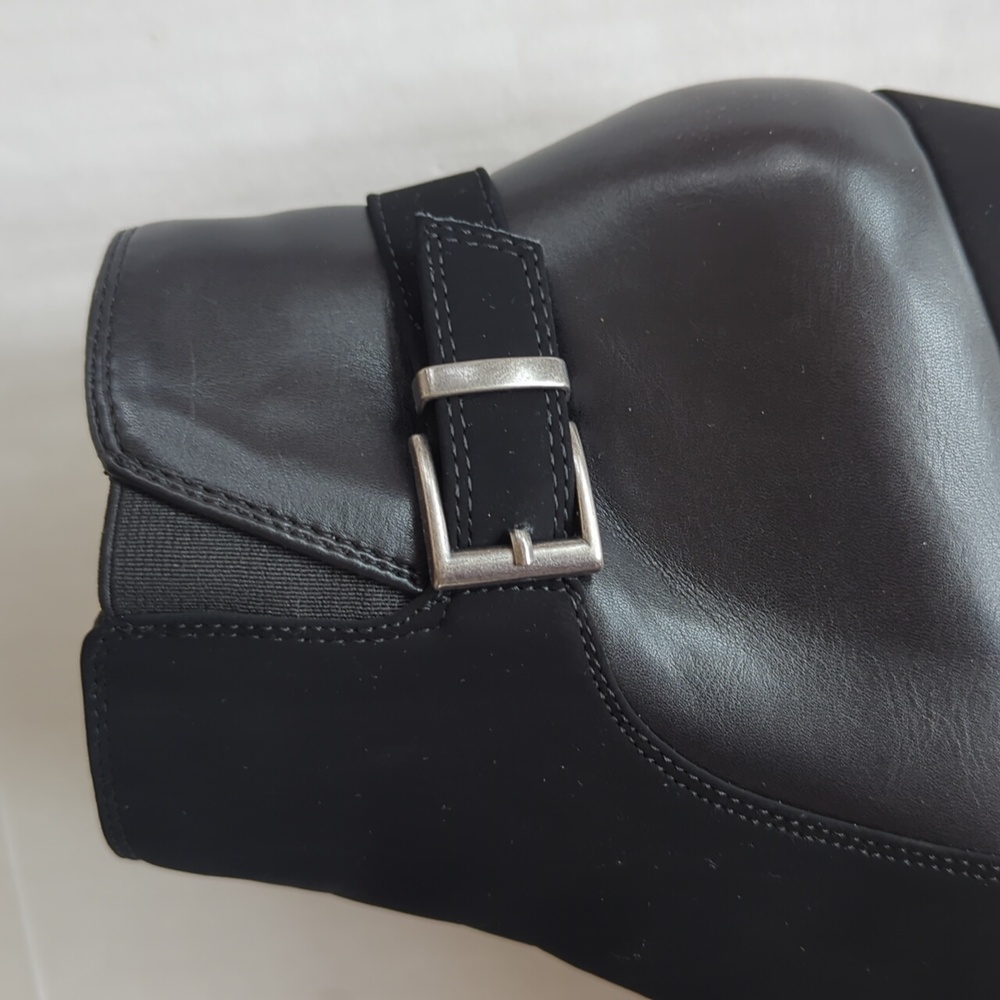White Mountain Carmen Faux Leather Wedge Ankle Booties 9M Black - Picture 7 of 16